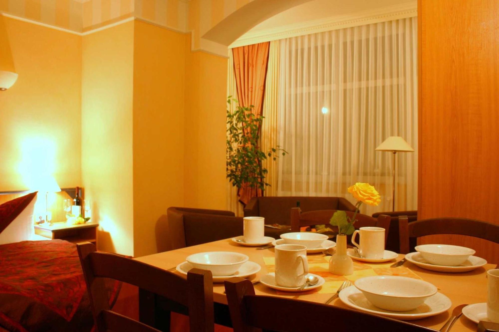Strandhotel Nordischer Hof Kuehlungsborn Exterior photo